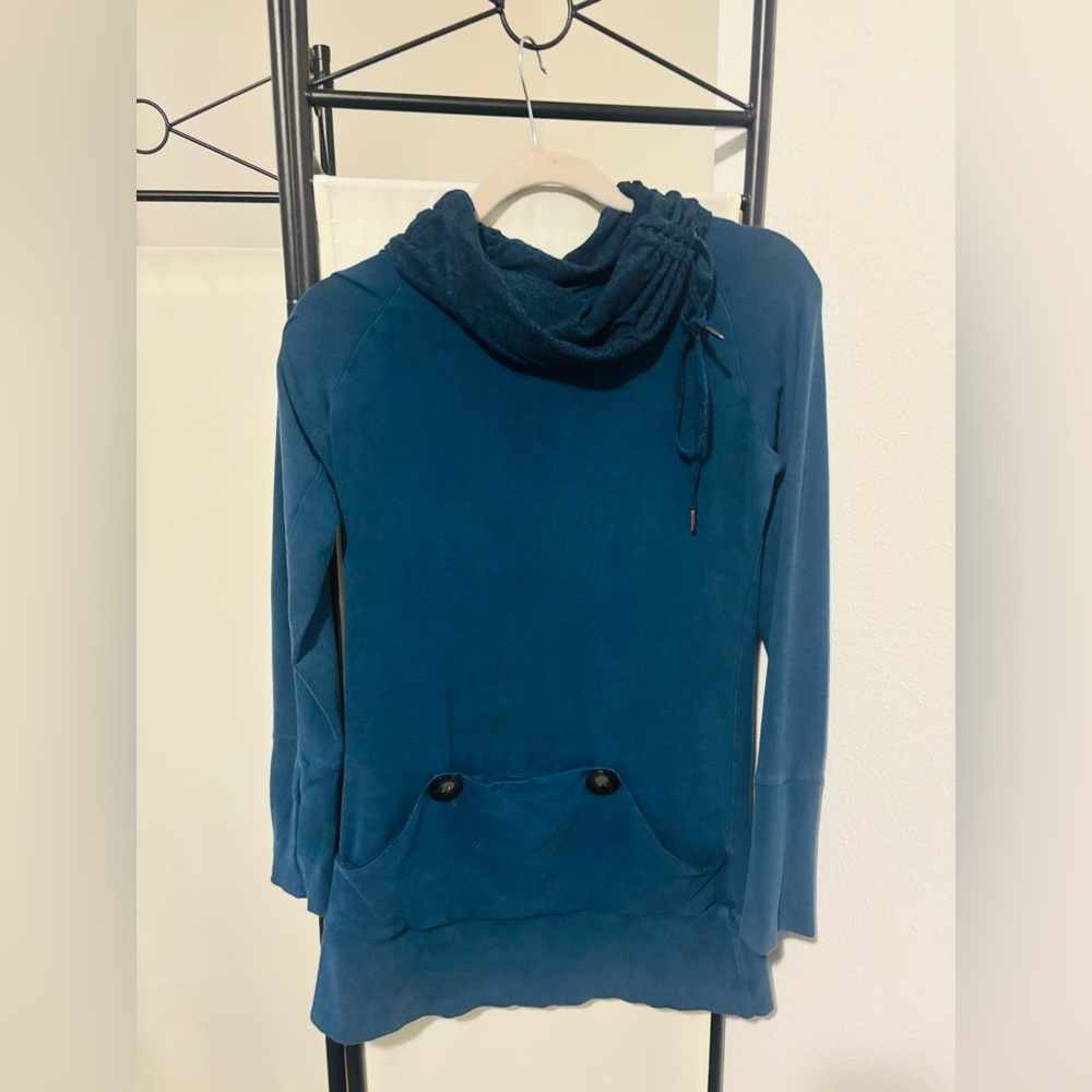 Nomads Hemp Wear Pocket Tunic in Midnight Navy - Picture 5 of 8